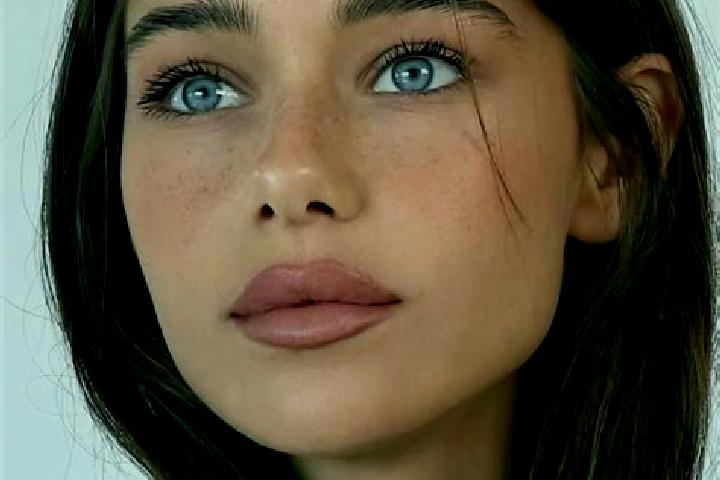 Ava, 26, a brunette brown-eyed indian companion based in Sanwer. Offering Deep French Kissing, 69, OWO. Available for incall and outcall, day and evening dates.