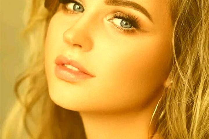 Ava, 26, a dark blonde blue-eyed caucasian companion based in Guacara. Offering Deep French Kissing, OWO, Party Girl, 69. Available for incall and outcall, o...