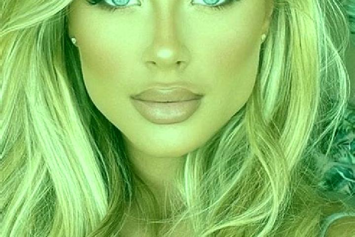 Ava, 26, a dark blonde blue-eyed latina companion based in Salmon Cove. Offering GFE, Massage, Couples, Fetish. Available for incall and outcall, overnight b...
