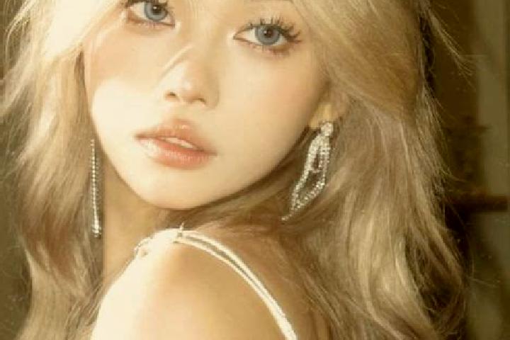 Ava, 26, a platinum blonde grey-eyed asian companion based in Gonggang. Offering Prostate Massage, Roleplay, GFE, Duos, A-Level. Available for incall and out...