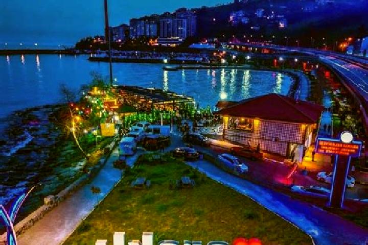Ava, 26 — Escort in Arakli, Turkey
