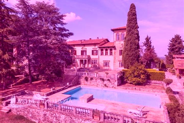 Ava, 26 — Escort in Castellina in Chianti, Italy