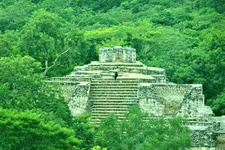 Ava, 26 — Escort in Maya Balam, Mexico