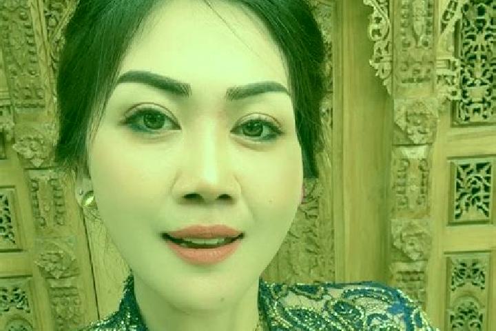 Ava, 26 — Escort in Pangkungparuk, Indonesia