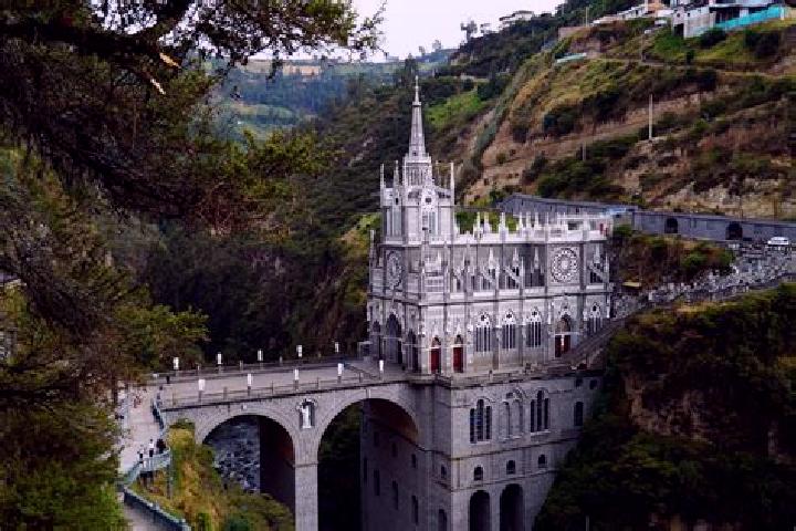 Ava, 26 — Escort in San Francisco de Lajas, Mexico