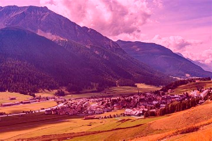 Ava, 26 — Escort in Zuoz, Switzerland