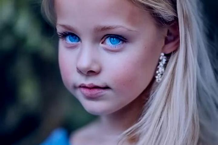 Ava, 27, a blonde blue-eyed middle eastern companion based in San Marcos Huixtoco. Offering GFE, Roleplay, Party Girl, Prostate Massage, Overnight. Available...