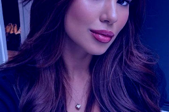 Ava, 27, a chestnut brown-eyed latina companion based in Tembang. Offering Overnight, Duos, CIM, Striptease. Available for incall and outcall, overnight book...
