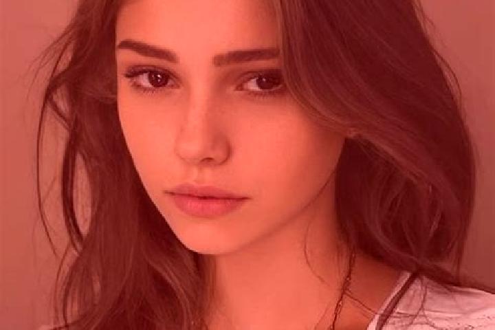 Ava, 27, a chestnut hazel-eyed asian companion based in Overton. Offering OWO, Overnight, Party Girl. Available for incall and outcall, overnight bookings av...