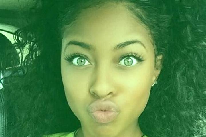 Ava, 27, a red green-eyed ebony companion based in Lepe. Offering CIM, A-Level, Deep French Kissing, Duos, Roleplay. Available for incall and outcall, day an...