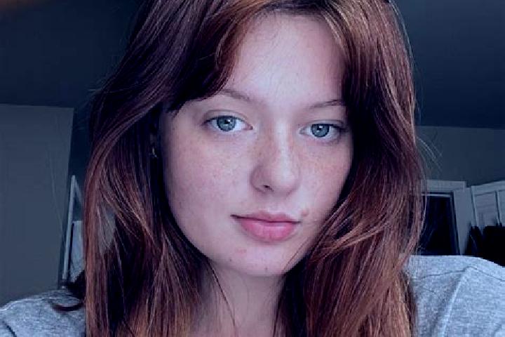 Ava, 27, a red grey-eyed european companion based in San Tammaro. Offering CIM, Duos, Erotic Massage, Overnight. Available for incall and outcall, day and ev...