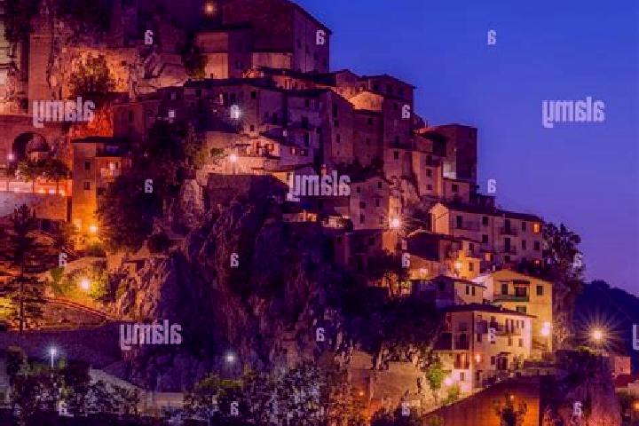 Ava, 27 — Escort in Cervara di Roma, Italy