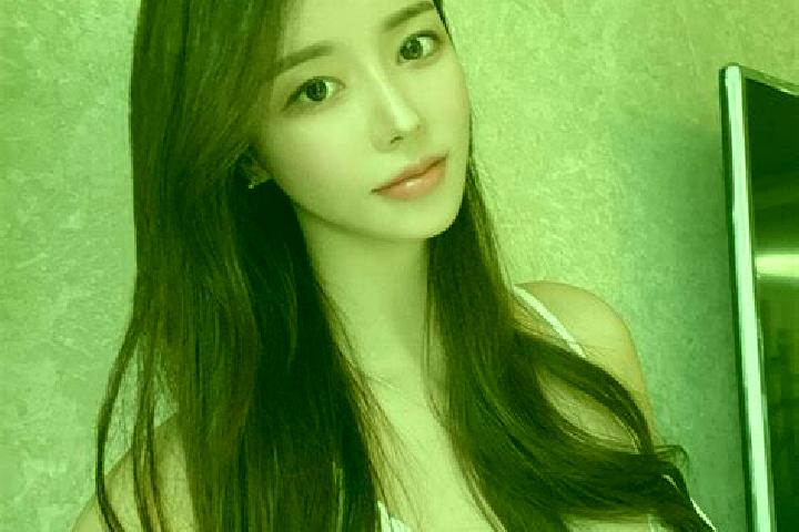 Ava, 27 — Escort in Gujangbagh, China