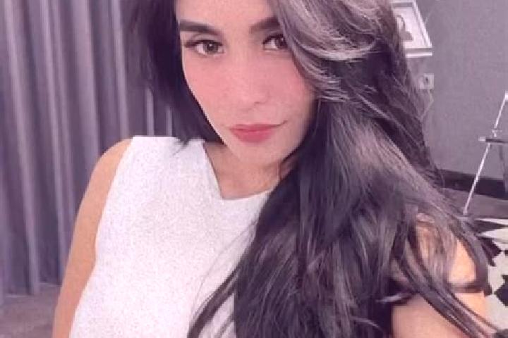 Ava, 27 — Escort in Oo, Indonesia