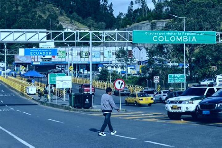 Ava, 27 — Escort in Quimiag, Ecuador