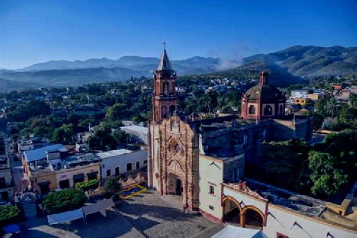 Ava, 27 — Escort in San Juan Acatitlan, Mexico