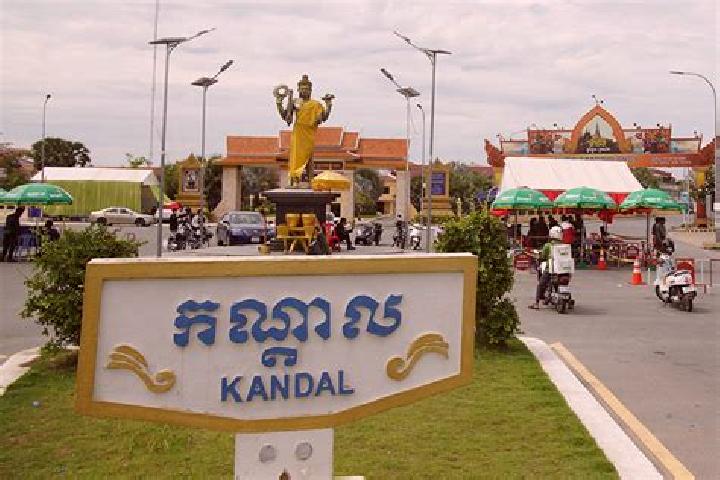 Ava, 27 — Escort in Sithor Kandal, Cambodia