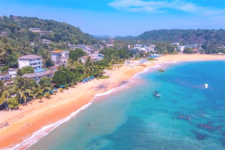 Ava, 27 — Escort in Unawatuna, Sri Lanka