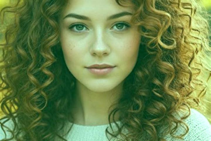 Ava, 28, a auburn grey-eyed slavic companion based in Villavaliente. Offering Deep French Kissing, Roleplay, Erotic Massage. Available for incall and outcall...