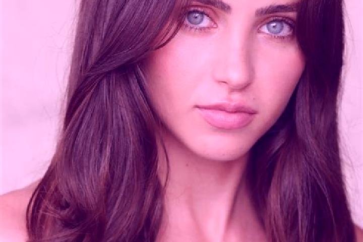 Ava, 28, a brunette dark-eyed middle eastern companion based in Urdiain. Offering Overnight, 69, Fetish. Available for incall and outcall, overnight bookings...