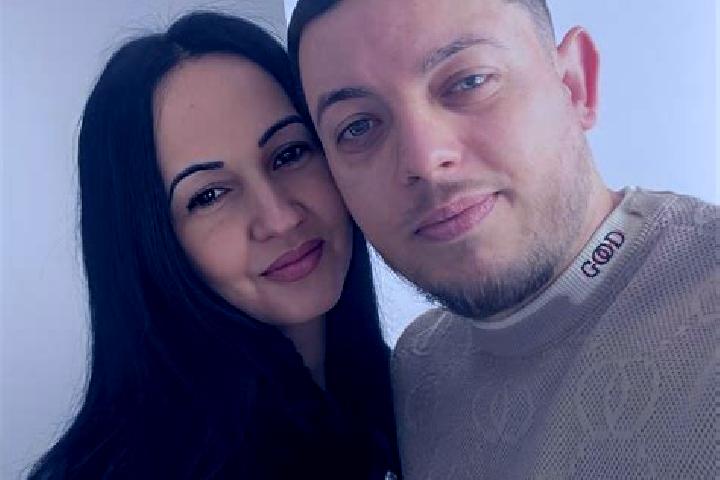 Ava, 28 — Escort in Cintei, Romania