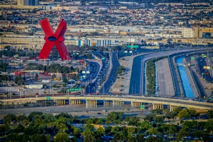 Ava, 28 — Escort in La Luz de Juarez, Mexico