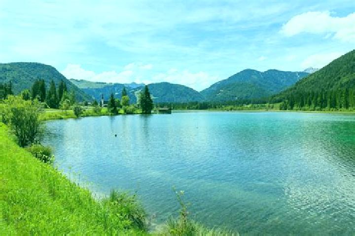 Ava, 28 — Escort in Sankt Ulrich am Pillersee, Austria
