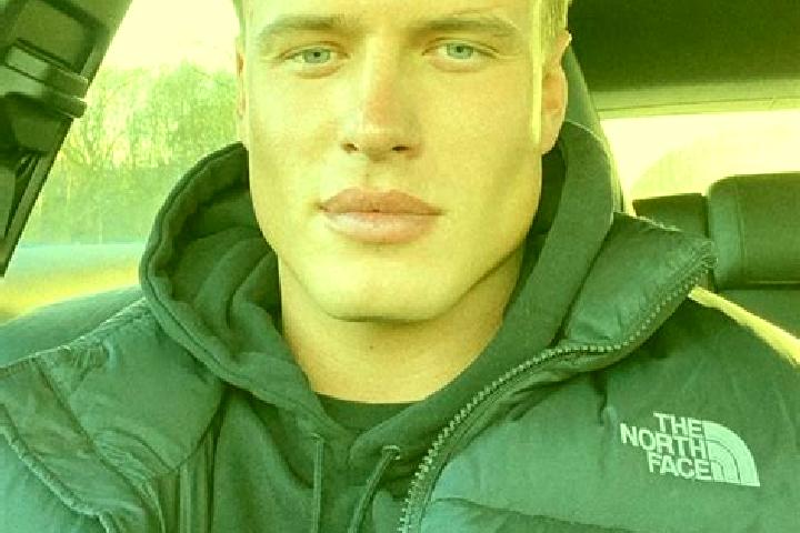 Ava, 29, a black blue-eyed slavic companion based in Altenbeuthen. Offering Domination, OWO, 69, GFE. Available for incall and outcall, overnight bookings av...