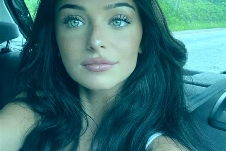 Ava, 29, a black green-eyed caucasian companion based in Proletarsk. Offering Erotic Massage, OWO, Domination, A-Level. Available for incall and outcall, day...