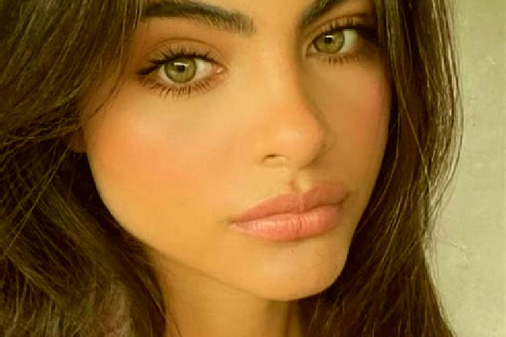 Ava, 29, a brunette dark-eyed middle eastern companion based in Houghton. Offering GFE, Tantra, OWO, 69, CIM. Available for incall and outcall, overnight boo...