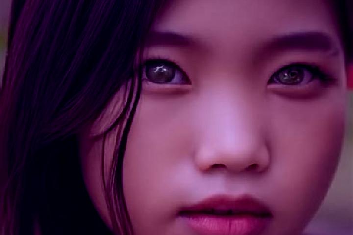 Ava, 29, a chestnut green-eyed asian companion based in Ruse. Offering Couples, 69, Prostate Massage. Available for incall and outcall, day and evening dates.
