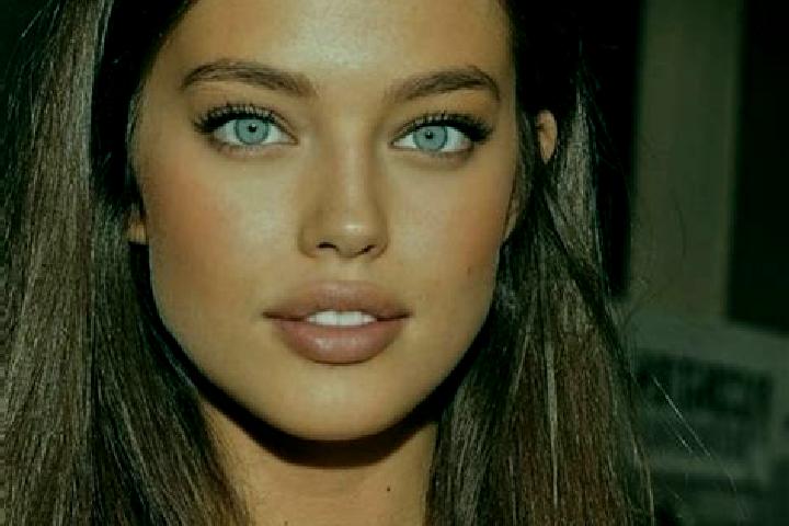 Ava, 29, a chestnut green-eyed caucasian companion based in Sinekli. Offering Girlfriend Experience, Erotic Massage, A-Level. Available for incall and outcal...