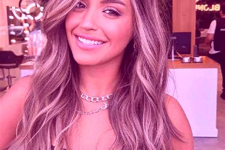 Ava, 29, a dark blonde brown-eyed indian companion based in Killinaboy. Offering A-Level, Deep French Kissing, Couples, Tantra. Available for incall and outc...