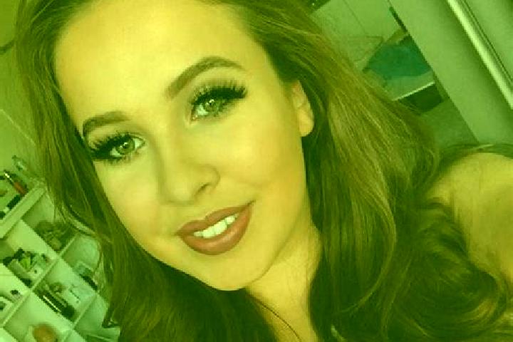 Ava, 29, a dark blonde dark-eyed caucasian companion based in Saom Klueng. Offering Dinner Date, Prostate Massage, Duos, Roleplay. Available for incall and o...