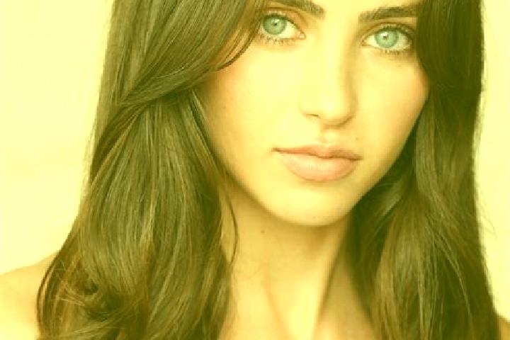 Ava, 29, a red brown-eyed caucasian companion based in Mijlocenii Bargaului. Offering Striptease, Erotic Massage, BDSM, Travel Companion. Available for incal...