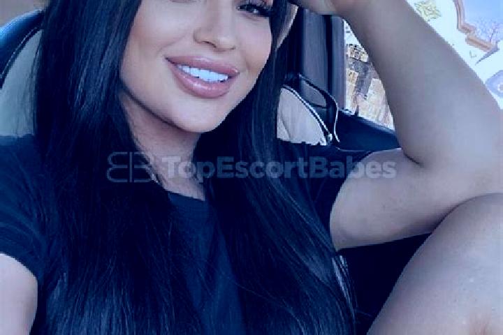Ava, 29 — Escort in Saint-Denis, Italy