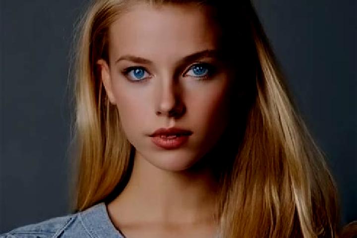 Ava, 30, a blonde grey-eyed mixed companion based in Montelabbate. Offering Overnight, Dinner Date, BDSM, Fetish. Available for incall and outcall, overnight...