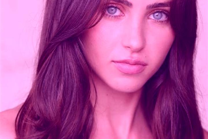 Ava, 30, a brunette hazel-eyed latina companion based in Botesdale. Offering Domination, Duos, Tantra. Available for incall and outcall, day and evening dates.