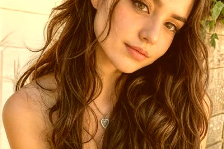 Ava, 30, a brunette hazel-eyed middle eastern companion based in Bull Creek. Offering BDSM, Duos, Roleplay, GFE. Available for incall and outcall, overnight ...