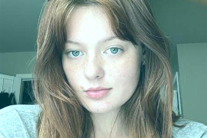 Ava, 30, a red brown-eyed mediterranean companion based in Jupille-sur-Meuse. Offering Travel Companion, Fetish, Deep French Kissing, Girlfriend Experience. ...
