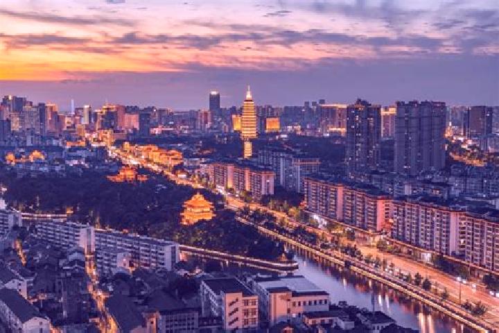 Ava, 30 — Escort in Luci, China