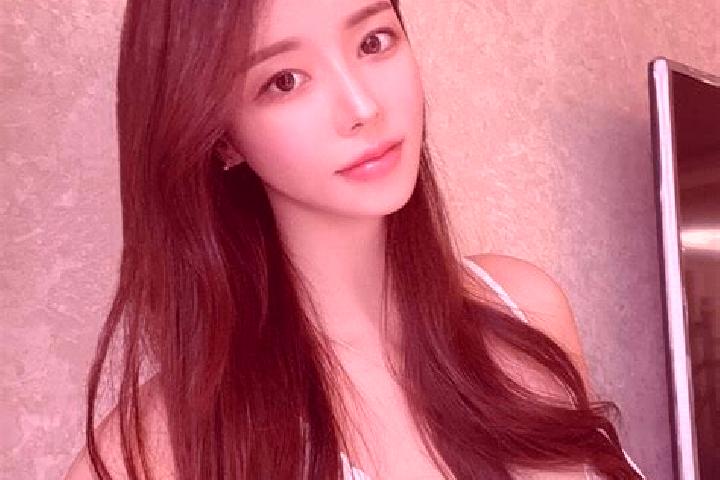 Ava, 30 — Escort in Maopingchang, China