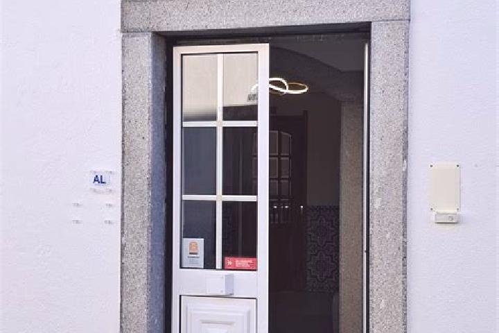 Ava, 30 — Escort in Pedrogao, Portugal
