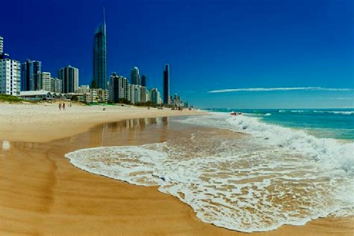 Ava, 30 — Escort in South Golden Beach, Australia