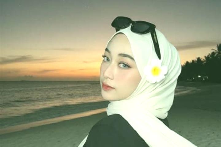 Ava, 30 — Escort in Taloko, Indonesia