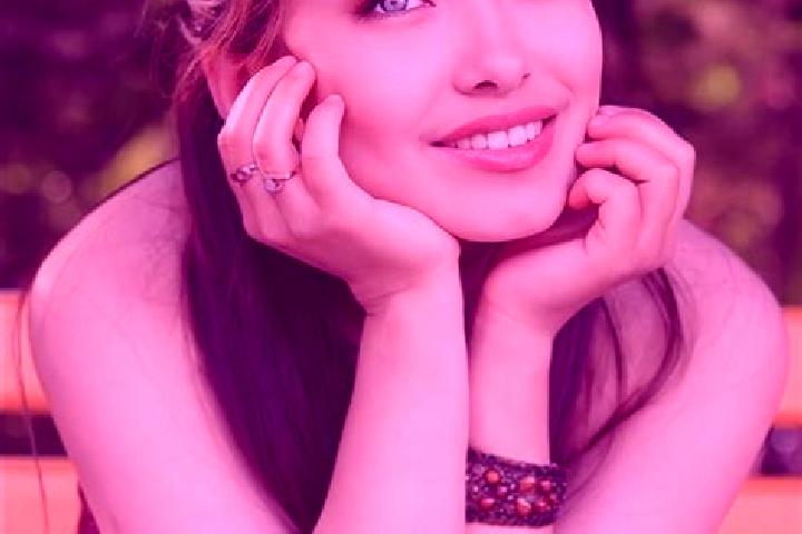 Ava, 31, a auburn blue-eyed asian companion based in Wasselonne. Offering Tantra, Deep French Kissing, BDSM, Duos. Available for incall and outcall, day and ...