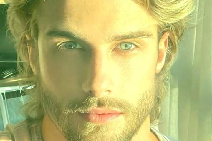 Ava, 31, a blonde blue-eyed indian companion based in Hisarkoey. Offering Deep French Kissing, 69, CIM, Duos. Available for incall and outcall, day and eveni...