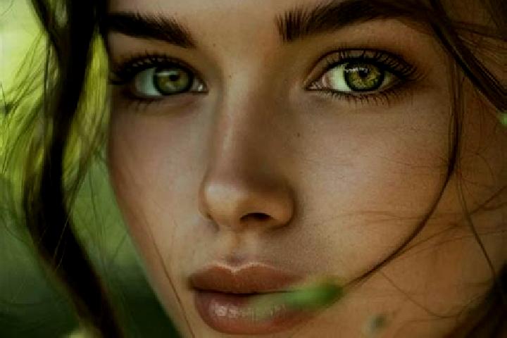 Ava, 31, a brunette hazel-eyed caucasian companion based in Tubinskiy. Offering CIM, Massage, OWO, Travel Companion, Dinner Date. Available for incall and ou...