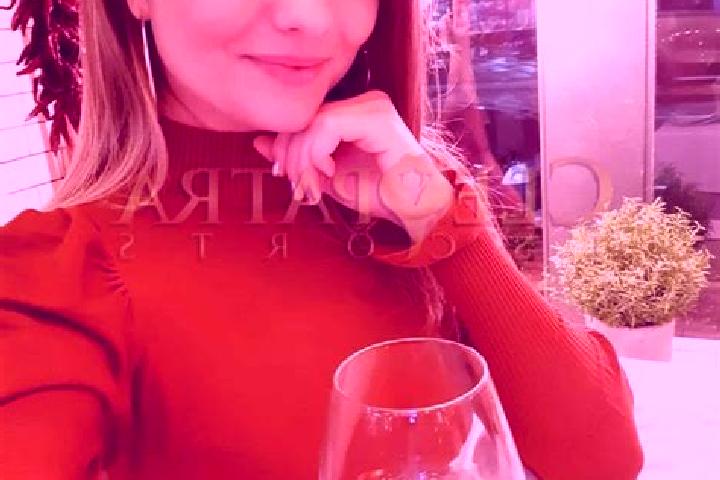 Ava, 31, a red brown-eyed middle eastern companion based in Bach Long Vi. Offering Party Girl, GFE, Massage, Erotic Massage, OWO. Available for incall and ou...