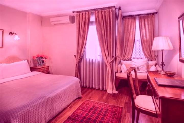 Ava, 31 — Escort in Konak, Turkey